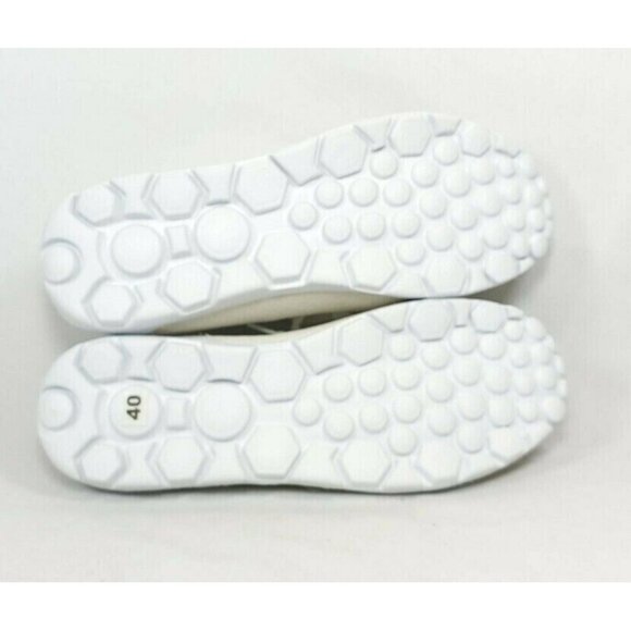 Women's Slip On Loafers Sz 9/40 Cream Fabric Upper Lightweight - Picture 8 of 8